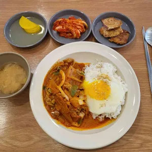 블루어스 사진