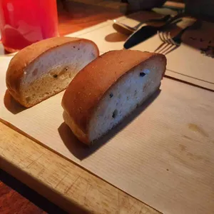 바빌리안테이블 사진