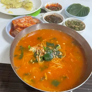 찐한식당 사진