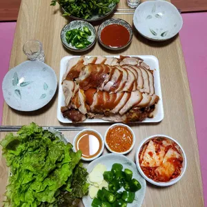 일산왕족발 사진