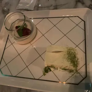 마제스티 타바론 티 라운지 리뷰 사진