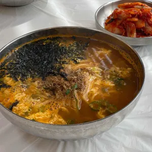결성칼국수 사진