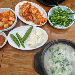 토종순대국 사진