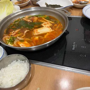 콩앤콩리 사진