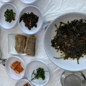 뱃고동횟집 사진