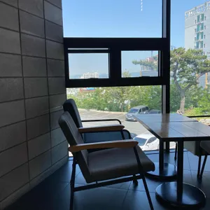 투썸 플레이스 대표 사진