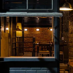 바 레스트 대표 사진