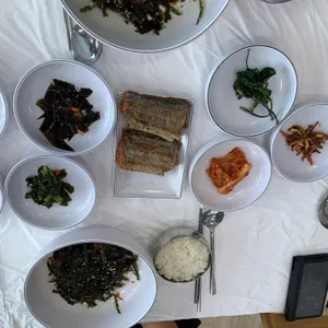 뱃고동횟집 사진