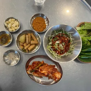 어울더울 리뷰 사진