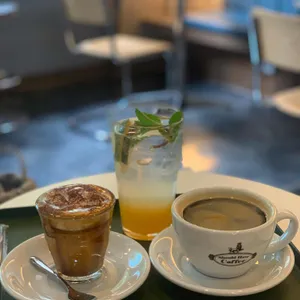 슈드해브커피 리뷰 사진