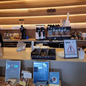 카페 공명 리뷰 사진