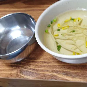 까치기사식당 사진