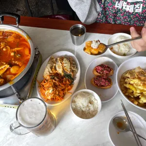 네번째집 사진