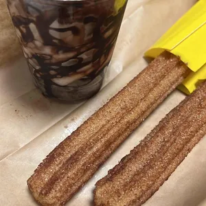 카페 탄 사진