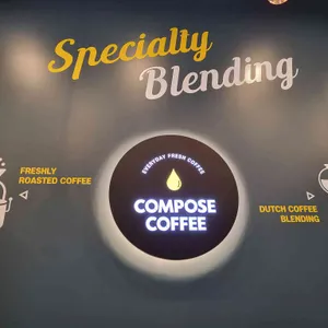 컴포즈커피 리뷰 사진