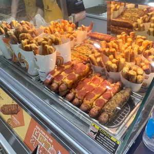 앤티앤스 프레즐 사진