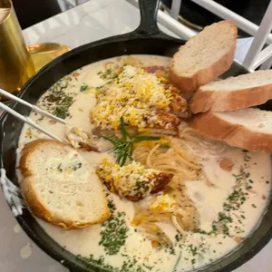 몰틀리 사진
