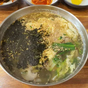 율칼국수 대표 사진