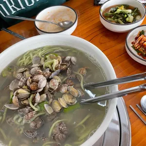 방자네바지락칼국수 사진