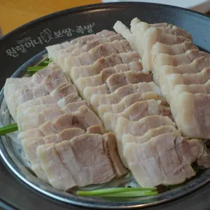 원할머니보쌈족발 대표 사진