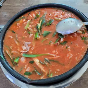 진량돼지찌개 사진