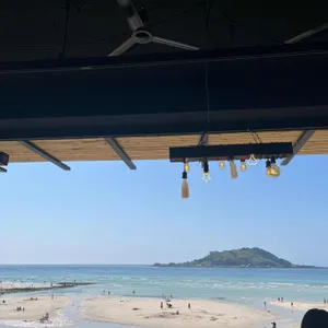 쉼표 리뷰 사진