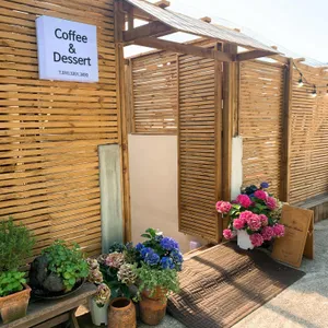 화이트하우스 리뷰 사진