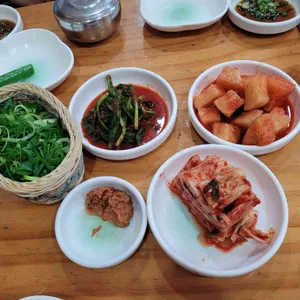 우진꼬리곰탕 사진
