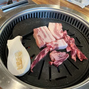 깡돼지 사진