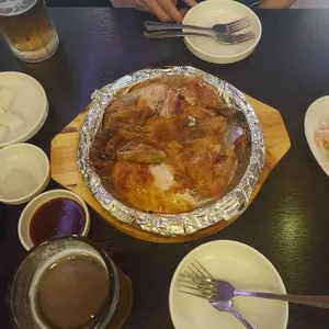 참나무로 바베큐 사진