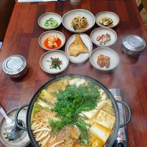기와골 맷돌순두부 사진