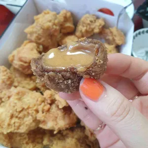BBQ치킨 사진