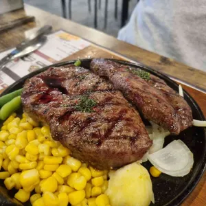훗스테이크 사진