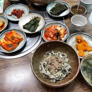 산모롱이 사진