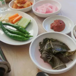 버드나무백숙 사진
