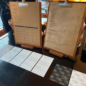 데어유고 리뷰 사진