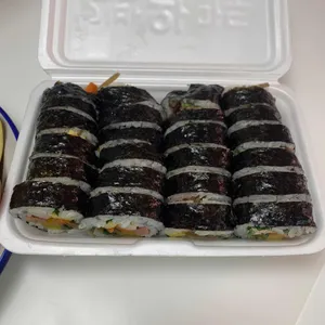 김밥전통만두 사진