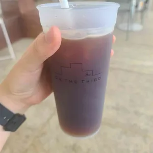 온더써드 사진