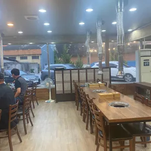 꿀꿀이통돼지 왕소금구이 리뷰 사진