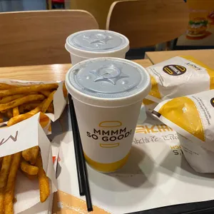 맘스터치 사진