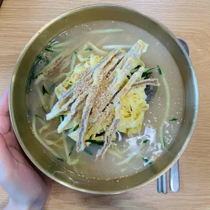 육면 리뷰 사진