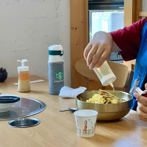 육면 리뷰 사진