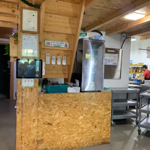 육면 리뷰 사진