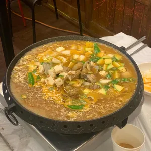 강변식당 사진