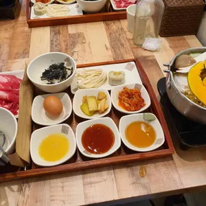 솥 사진