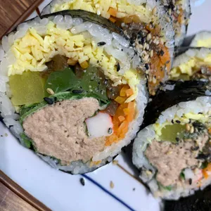 준수한김밥 사진