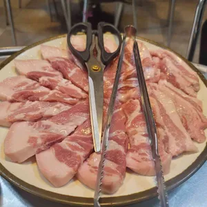 소문난숯불뒷고기 사진
