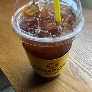 컴포즈커피 사진