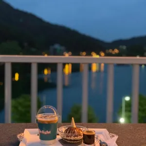 딜라이트 사진