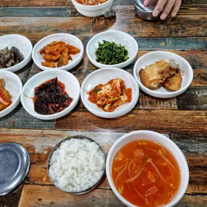 새터밥집 사진